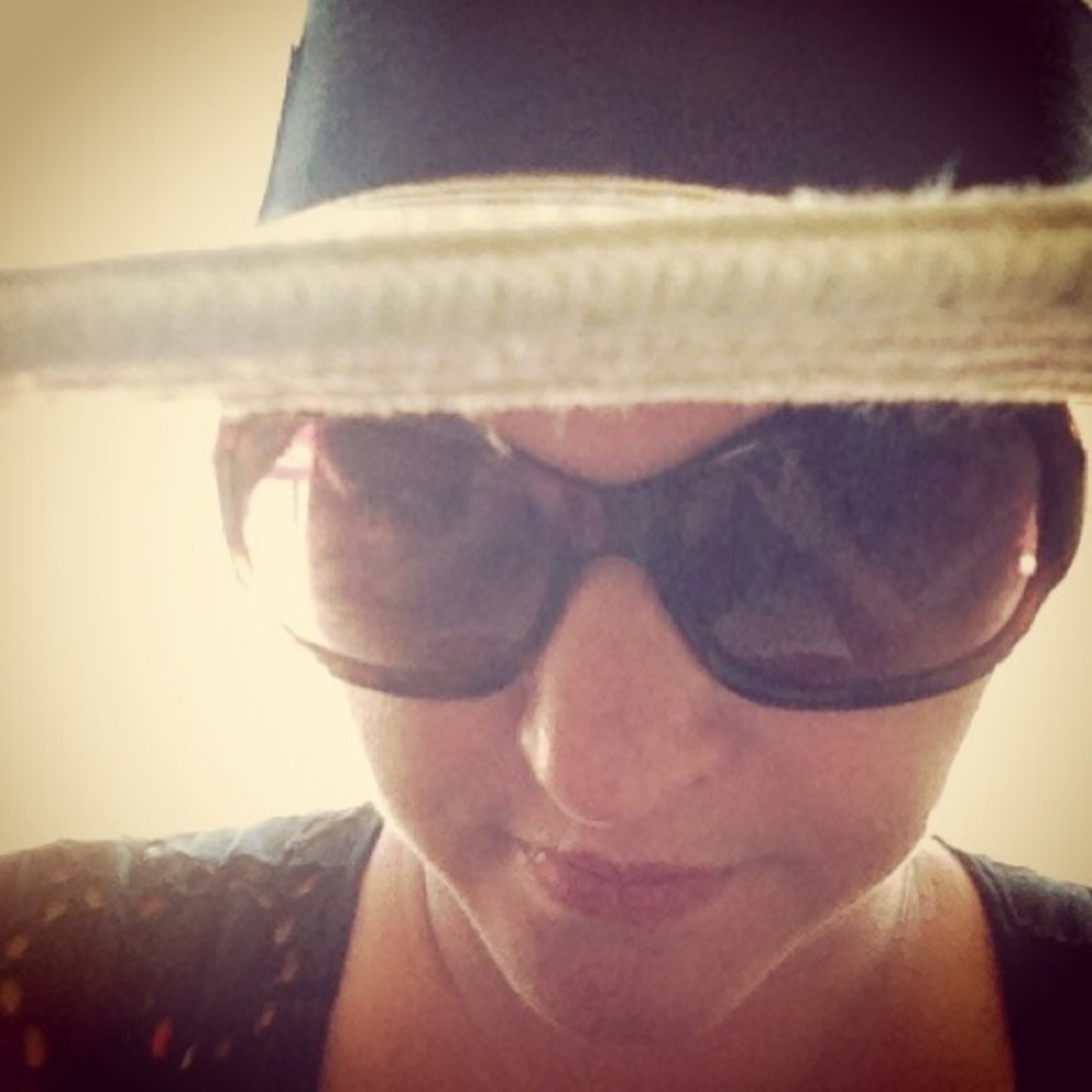 Meet your Posher, Rebecca